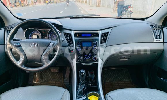 Ra Àlòkù Hyundai Sonata Black Ọkọ̀ in Cotonou ni Benin Ra Àlòkù Hyundai Sonata Black Ọkọ̀ in Cotonou ni Benin