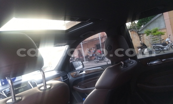 Buy New Mercedes-Benz M–Class White Car in Cotonou in Benign Buy New Mercedes-Benz M–Class White Car in Cotonou in Benign