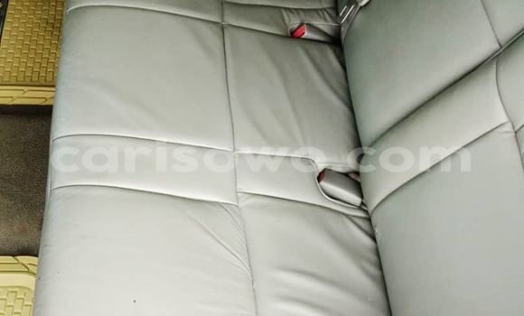 Acheter Occasion Voiture Toyota Avalon Gris à Cotonou, Benin Acheter Occasion Voiture Toyota Avalon Gris à Cotonou, Benin