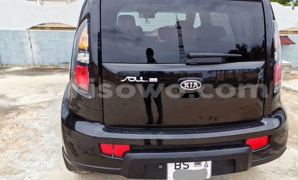 Ra Àlòkù Kia Soul Black Ọkọ̀ in Abomey Calavi ni Benin
