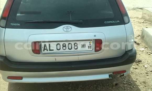 Acheter Occasion Voiture Toyota Corolla Gris à Cotonou, Benin Acheter Occasion Voiture Toyota Corolla Gris à Cotonou, Benin