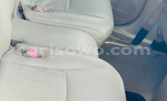 Buy Used Toyota Highlander Blue Car in Abomey Calavi in Benign Buy Used Toyota Highlander Blue Car in Abomey Calavi in Benign