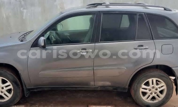 Ra Àlòkù Toyota RAV4 Silver Ọkọ̀ in Abomey Calavi ni Benin Ra Àlòkù Toyota RAV4 Silver Ọkọ̀ in Abomey Calavi ni Benin