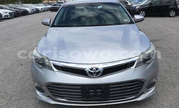 Acheter Import Voiture Toyota Avalon Gris à Abomey, Benin Acheter Import Voiture Toyota Avalon Gris à Abomey, Benin