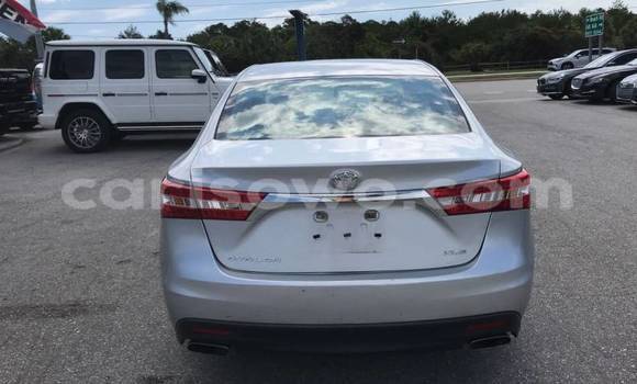 Acheter Import Voiture Toyota Avalon Gris à Abomey, Benin Acheter Import Voiture Toyota Avalon Gris à Abomey, Benin