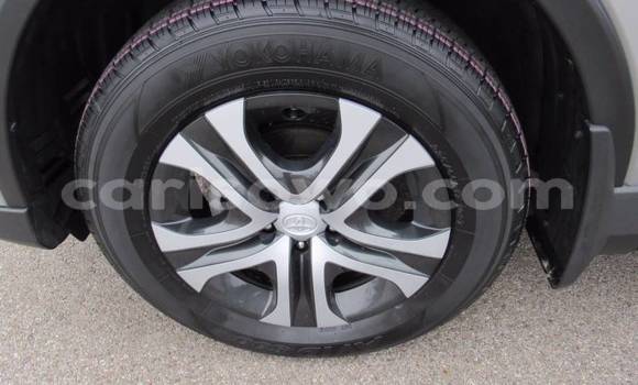 Acheter Import Voiture Toyota RAV4 Gris à Cotonou, Benin Acheter Import Voiture Toyota RAV4 Gris à Cotonou, Benin