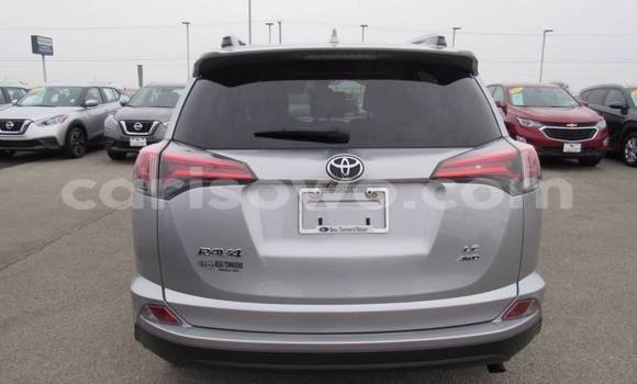Acheter Import Voiture Toyota RAV4 Gris à Cotonou, Benin Acheter Import Voiture Toyota RAV4 Gris à Cotonou, Benin
