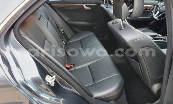 Acheter Import Voiture Mercedes-Benz 250 Gris à Porto Novo, Benin Acheter Import Voiture Mercedes-Benz 250 Gris à Porto Novo, Benin