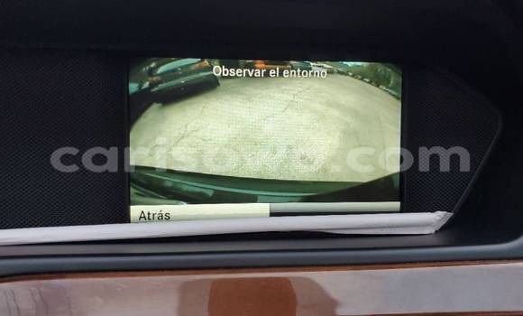 Acheter Import Voiture Mercedes-Benz 250 Gris à Porto Novo, Benin Acheter Import Voiture Mercedes-Benz 250 Gris à Porto Novo, Benin