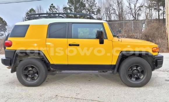 Acheter Import Voiture Toyota FJ Cruiser Autre à Abomey, Benin Acheter Import Voiture Toyota FJ Cruiser Autre à Abomey, Benin