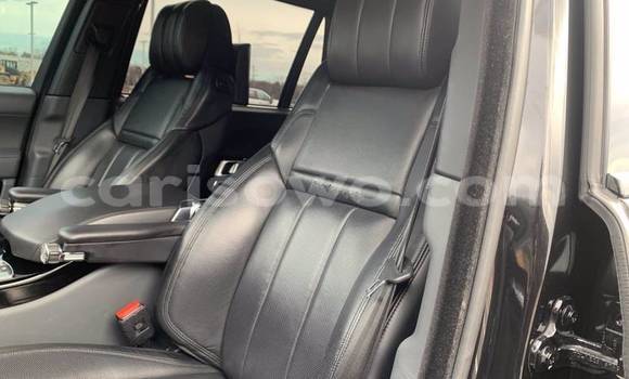 Acheter Import Voiture Land Rover Range Rover Noir à Cotonou, Benin Acheter Import Voiture Land Rover Range Rover Noir à Cotonou, Benin