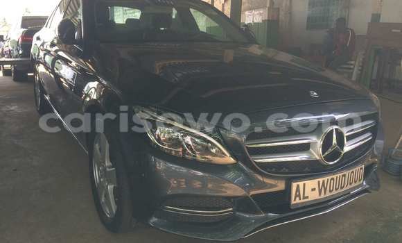 Buy Used Mercedes-Benz 200 Black Car in Porto Novo in Benign Buy Used Mercedes-Benz 200 Black Car in Porto Novo in Benign