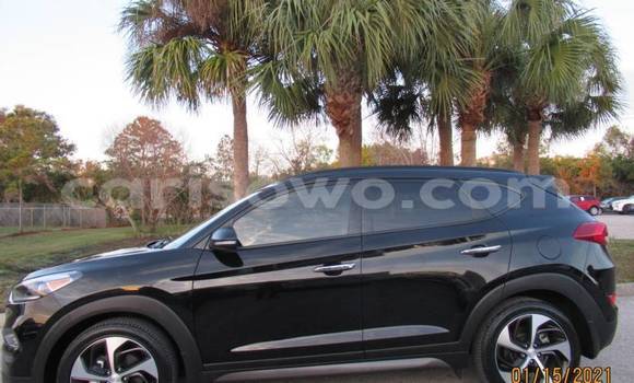 Acheter Import Voiture Hyundai Tucson Noir à Cotonou, Benin Acheter Import Voiture Hyundai Tucson Noir à Cotonou, Benin