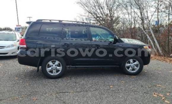 Acheter Import Voiture Toyota Land Cruiser Noir à Malanville, Benin Acheter Import Voiture Toyota Land Cruiser Noir à Malanville, Benin