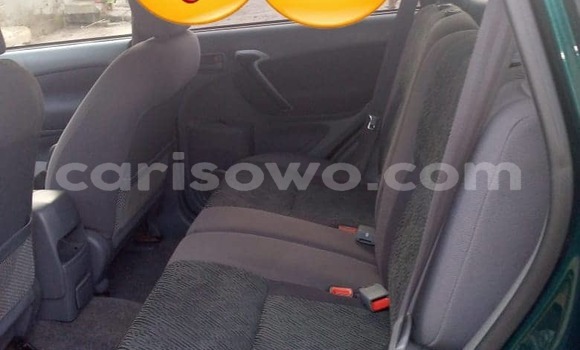 Acheter Occasion Voiture Toyota RAV4 Vert à Abomey Calavi, Benin Acheter Occasion Voiture Toyota RAV4 Vert à Abomey Calavi, Benin