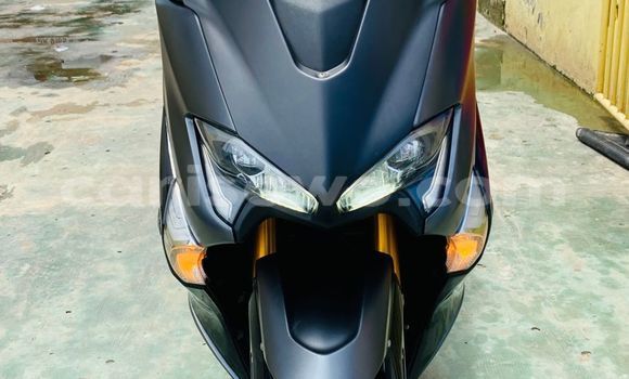 Acheter Occasion Moto Yamaha TMAX Noir à Cotonou, Benin Acheter Occasion Moto Yamaha TMAX Noir à Cotonou, Benin