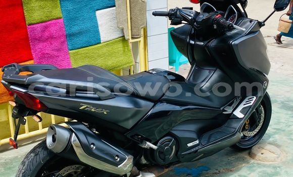 Acheter Occasion Moto Yamaha TMAX Noir à Cotonou, Benin Acheter Occasion Moto Yamaha TMAX Noir à Cotonou, Benin