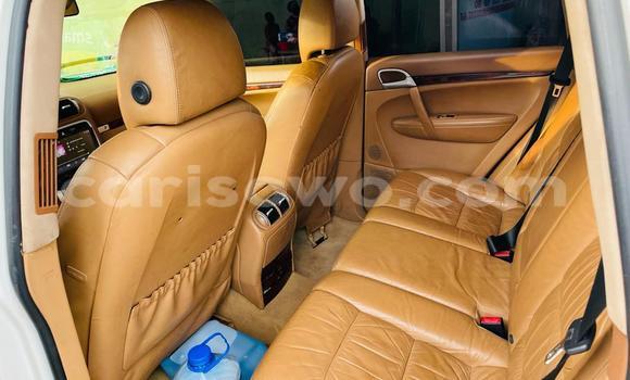 Acheter Occasion Voiture Porsche Cayenne Blanc à Cotonou, Benin Acheter Occasion Voiture Porsche Cayenne Blanc à Cotonou, Benin