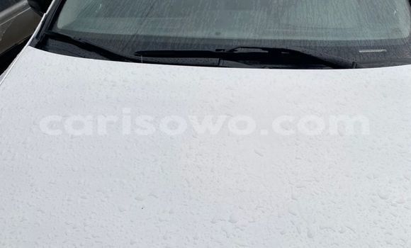 Acheter Occasion Voiture Honda Accord Blanc à Cotonou, Benin Acheter Occasion Voiture Honda Accord Blanc à Cotonou, Benin