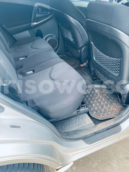 Big with watermark toyota rav4 benin cotonou 11998