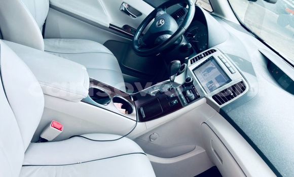 Sayi Na hannu Toyota Venza Azurfa Mota in Cotonou a Benin Sayi Na hannu Toyota Venza Azurfa Mota in Cotonou a Benin