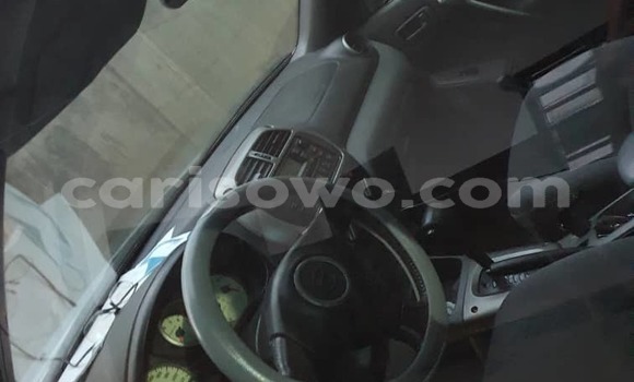 Acheter Occasion Voiture Toyota RAV4 Gris à Cotonou, Benin Acheter Occasion Voiture Toyota RAV4 Gris à Cotonou, Benin