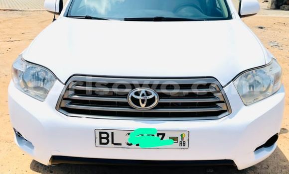 Acheter Occasion Voiture Toyota Highlander Blanc à Cotonou, Benin Acheter Occasion Voiture Toyota Highlander Blanc à Cotonou, Benin