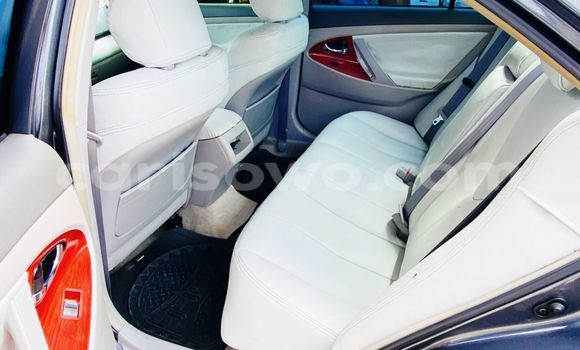 Ra Àlòkù Toyota Camry Black Ọkọ̀ in Cotonou ni Benin Ra Àlòkù Toyota Camry Black Ọkọ̀ in Cotonou ni Benin