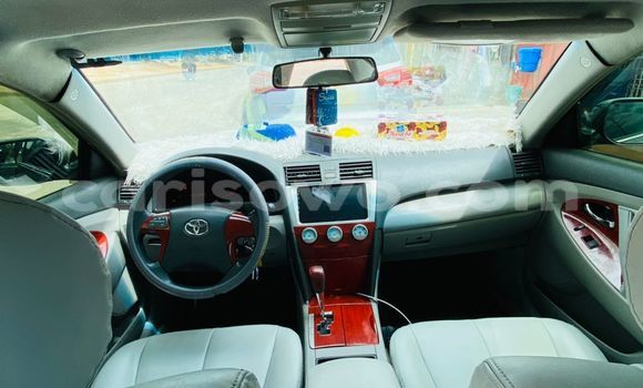Ra Àlòkù Toyota Camry Black Ọkọ̀ in Cotonou ni Benin Ra Àlòkù Toyota Camry Black Ọkọ̀ in Cotonou ni Benin