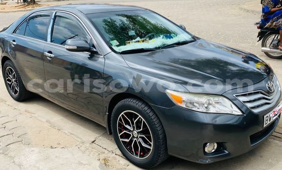 Ra Àlòkù Toyota Camry Black Ọkọ̀ in Cotonou ni Benin Ra Àlòkù Toyota Camry Black Ọkọ̀ in Cotonou ni Benin