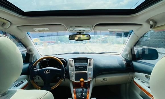 Acheter Occasion Voiture Lexus RX 330 Gris à Cotonou, Benin Acheter Occasion Voiture Lexus RX 330 Gris à Cotonou, Benin