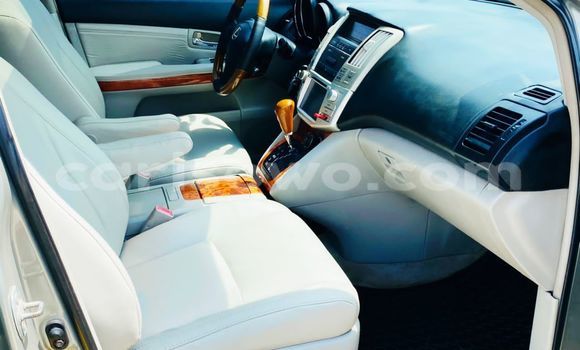 Acheter Occasion Voiture Lexus RX 330 Gris à Cotonou, Benin Acheter Occasion Voiture Lexus RX 330 Gris à Cotonou, Benin