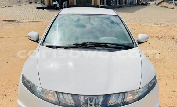 Acheter Occasion Voiture Honda Civic Blanc à Cotonou, Benin
