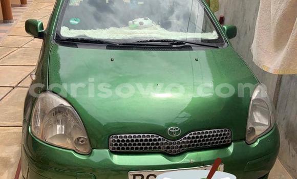 Sayi Na hannu Toyota Yaris Green Mota in Cotonou a Benin Sayi Na hannu Toyota Yaris Green Mota in Cotonou a Benin