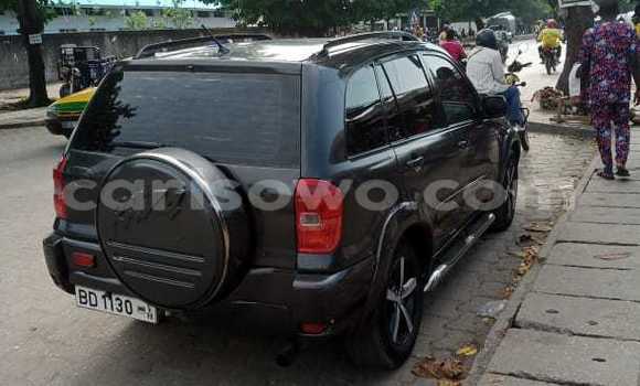 Acheter Occasion Voiture Toyota RAV4 Noir à Cotonou, Benin Acheter Occasion Voiture Toyota RAV4 Noir à Cotonou, Benin
