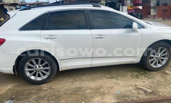 Ra Àlòkù Toyota Venza funfun Ọkọ̀ in Cotonou ni Benin Ra Àlòkù Toyota Venza funfun Ọkọ̀ in Cotonou ni Benin