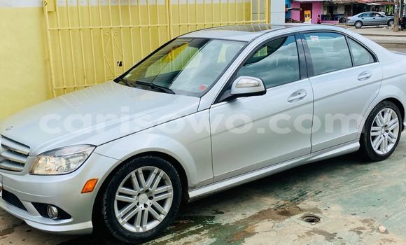Buy Used Mercedes-Benz C–Class White Car in Cotonou in Benign Buy Used Mercedes-Benz C–Class White Car in Cotonou in Benign