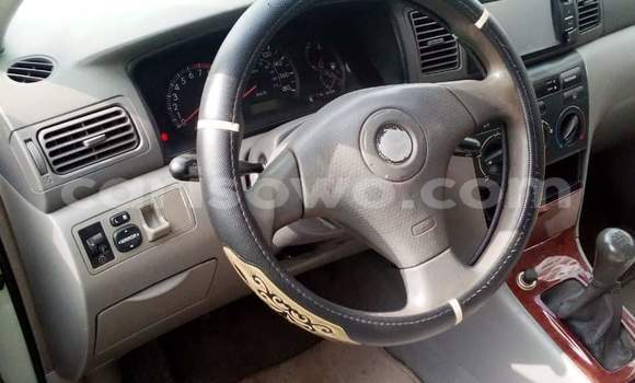 Sayi Na hannu Toyota Corolla Azurfa Mota in Abomey Calavi a Benin Sayi Na hannu Toyota Corolla Azurfa Mota in Abomey Calavi a Benin