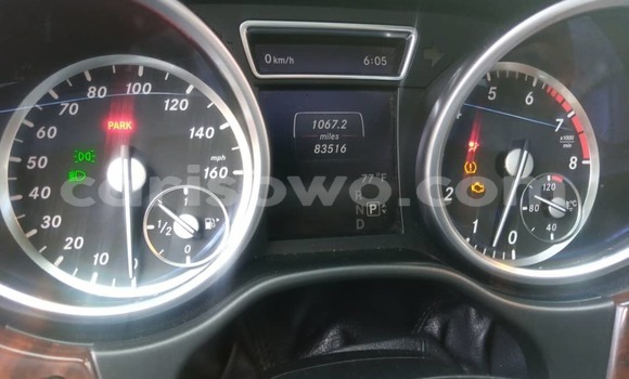 Buy Used Mercedes-Benz ML–Class White Car in Cotonou in Benign Buy Used Mercedes-Benz ML–Class White Car in Cotonou in Benign