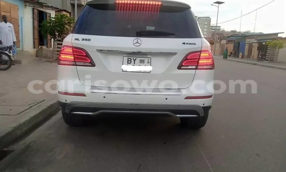 Buy Used Mercedes-Benz ML–Class White Car in Cotonou in Benign Buy Used Mercedes-Benz ML–Class White Car in Cotonou in Benign