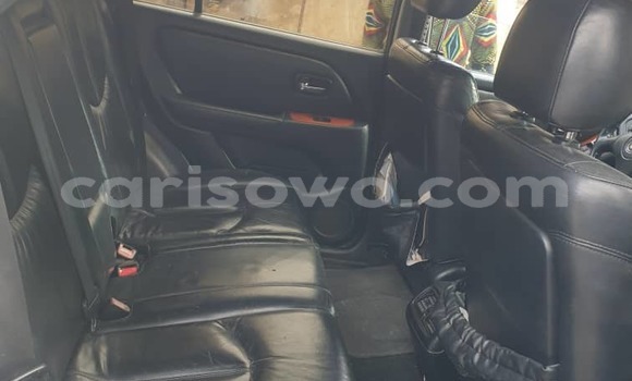 Ra Àlòkù Lexus RX 330 funfun Ọkọ̀ in Abomey Calavi ni Benin Ra Àlòkù Lexus RX 330 funfun Ọkọ̀ in Abomey Calavi ni Benin