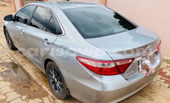 Sayi Na hannu Toyota Camry Azurfa Mota in Cotonou a Benin Sayi Na hannu Toyota Camry Azurfa Mota in Cotonou a Benin