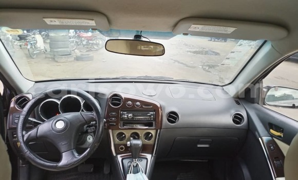 Sayi Na hannu Toyota Matrix Brown Mota in Cotonou a Benin Sayi Na hannu Toyota Matrix Brown Mota in Cotonou a Benin