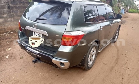Sayi Na hannu Toyota Highlander Brown Mota in Cotonou a Benin