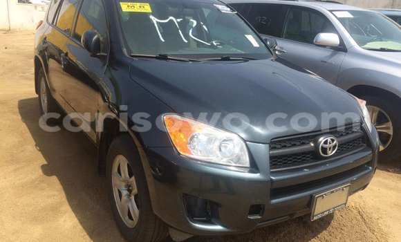 Sayi Na hannu Toyota 4Runner Black Mota in Porto Novo a Benin Sayi Na hannu Toyota 4Runner Black Mota in Porto Novo a Benin