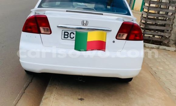Sayi Na hannu Honda Civic White Mota in Abomey Calavi a Benin Sayi Na hannu Honda Civic White Mota in Abomey Calavi a Benin
