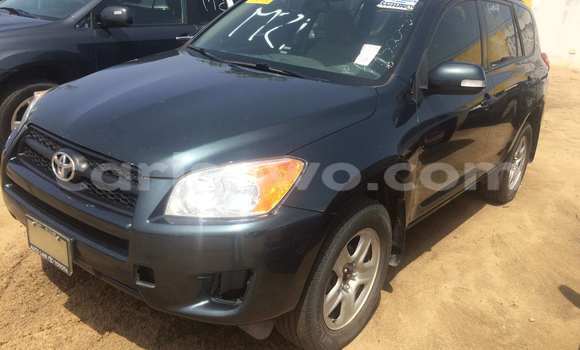 Sayi Na hannu Toyota 4Runner Black Mota in Porto Novo a Benin Sayi Na hannu Toyota 4Runner Black Mota in Porto Novo a Benin