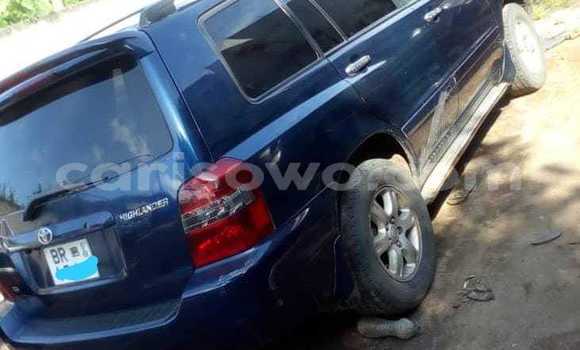 Sayi Na hannu Toyota Highlander Blue Mota in Cotonou a Benin