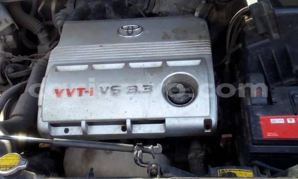 Sayi Na hannu Toyota Highlander Blue Mota in Cotonou a Benin Sayi Na hannu Toyota Highlander Blue Mota in Cotonou a Benin