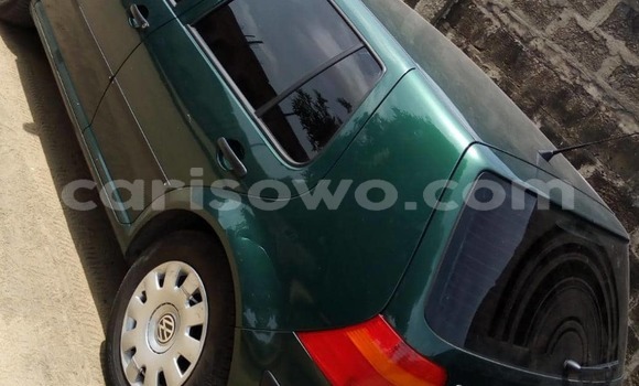 Acheter Occasion Voiture Volkswagen Golf Plus Vert à Cotonou, Benin